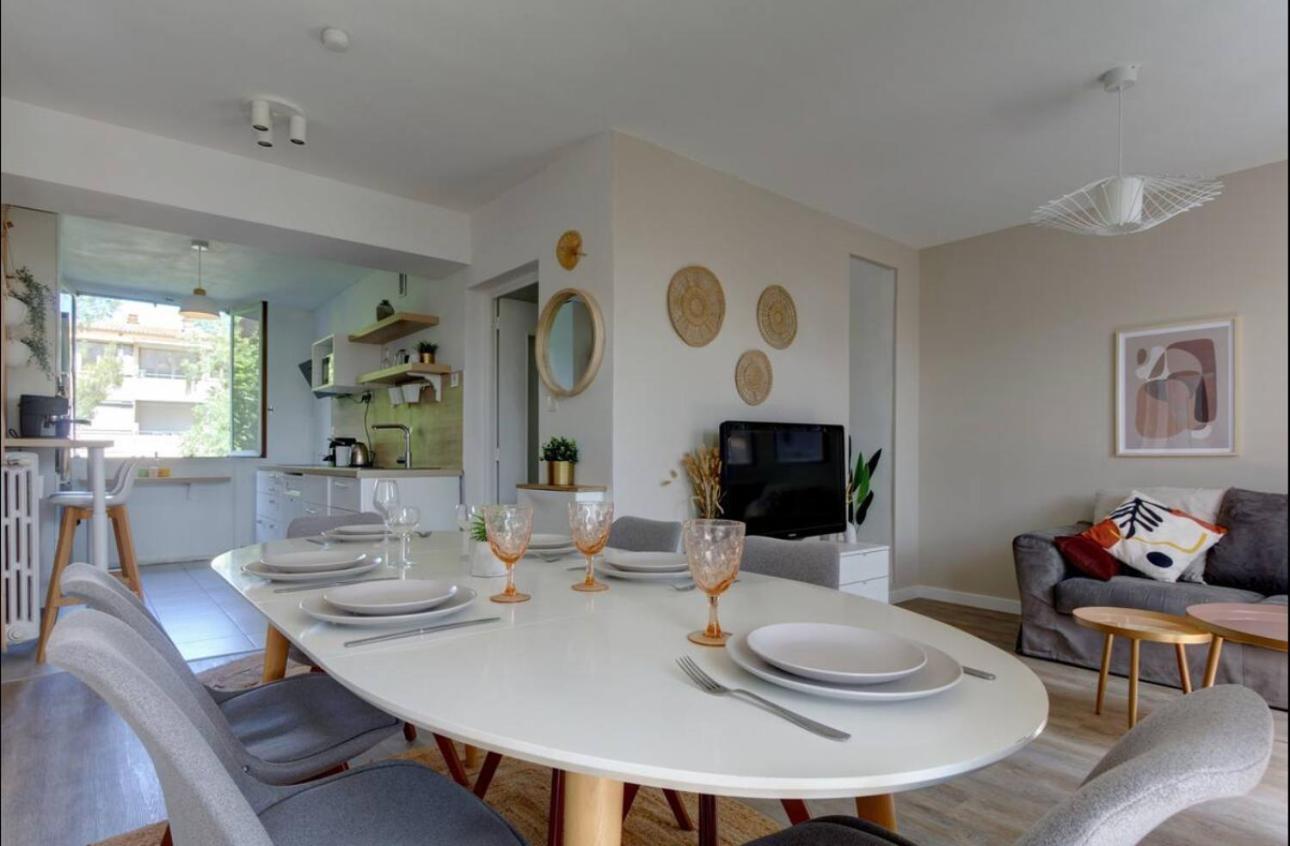 Le Smile - 3 Bedrooms - 8Pers - Parking - Centre Gare Montpellier Kültér fotó